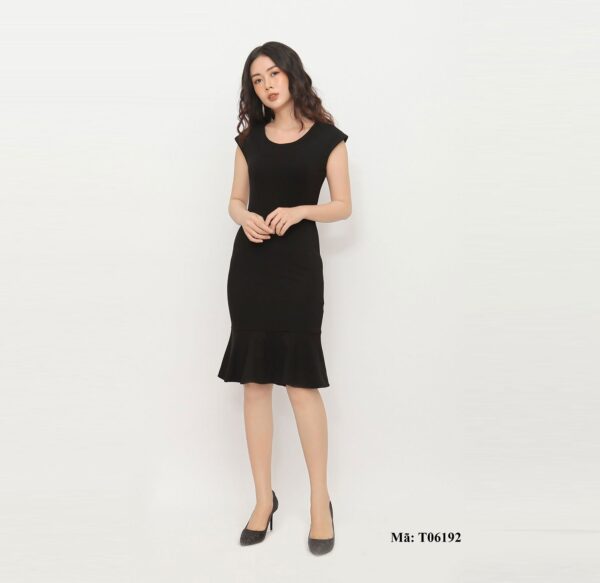 Đầm ôm chờm đuôi cá Palvin T06192 - Ảnh 2