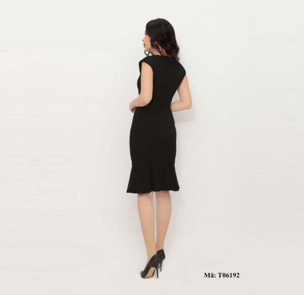 Đầm ôm chờm đuôi cá Palvin T06192 - Ảnh 3