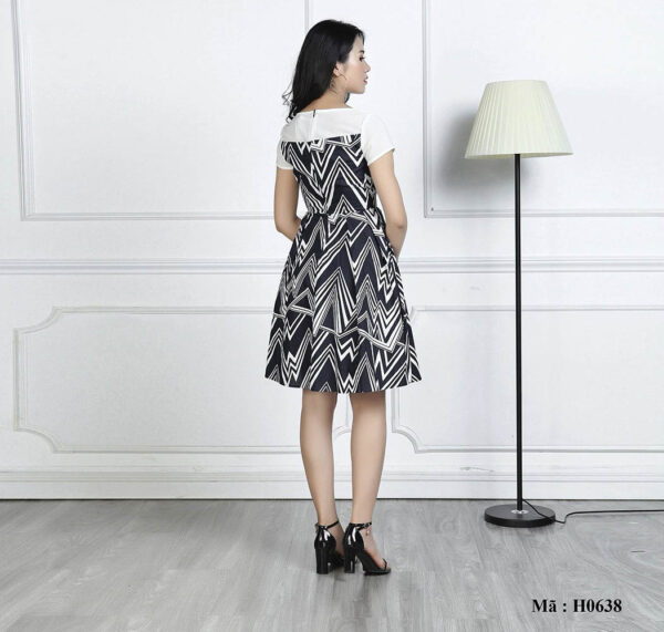 Đầm xòe họa tiết Palvin H0638 (đầm xếp ly tay ngắn) - Ảnh 4