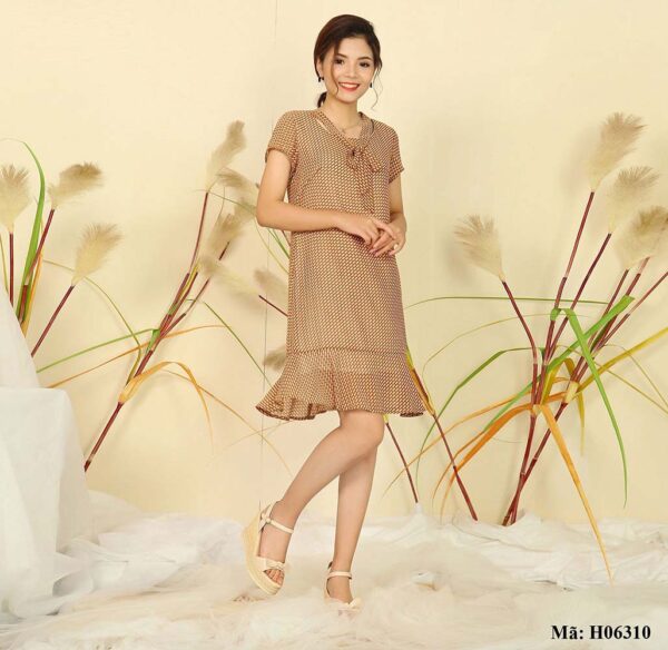 Váy( đầm) suông đuôi cá có nơ Palvin H06310 - Ảnh 2